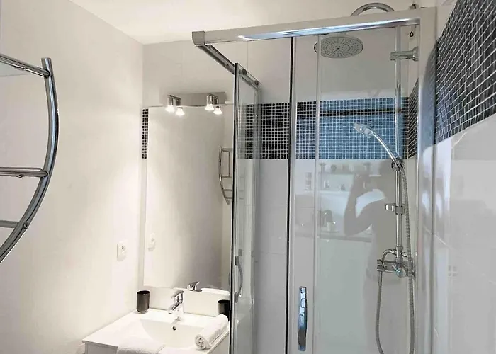 Апартаменты Bara ,balcony ,parking ,patte D'oie Neighborhood